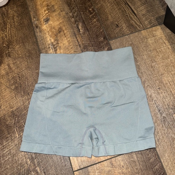 Women's High-Waisted Biker Shorts - Picture 2 of 2